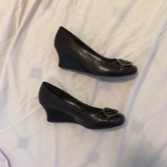 Cato Brown Wedges - Picture 2 of 3